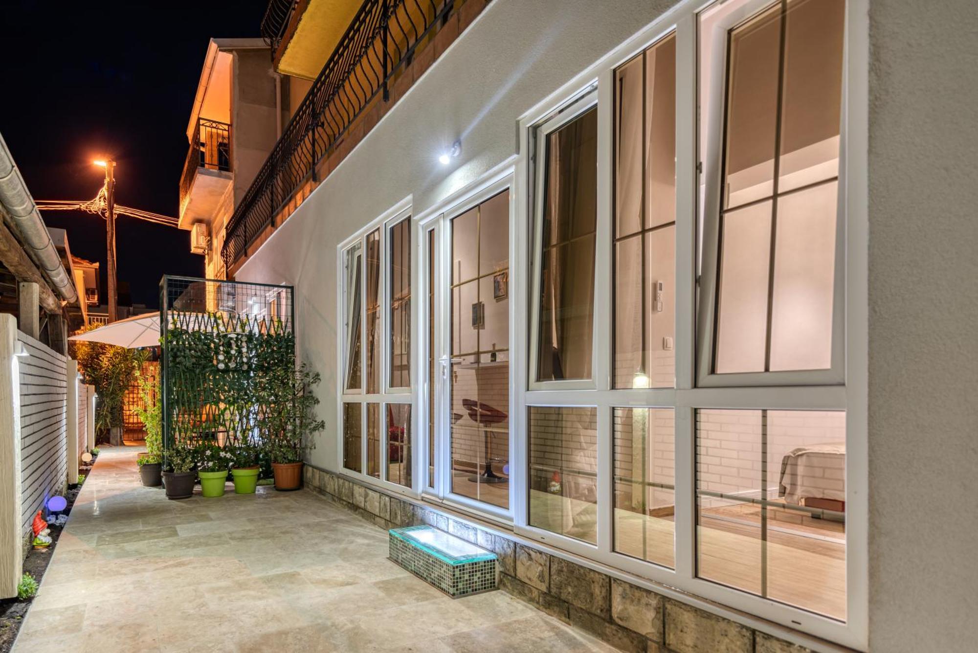 Apartments Vujosevic ติวัต ภายนอก รูปภาพ